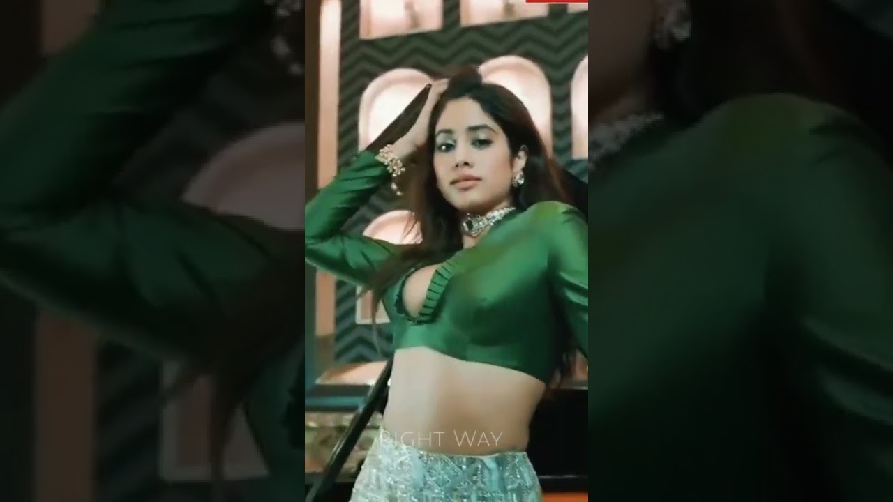 Janhvi kapoor sexy video viral compilation